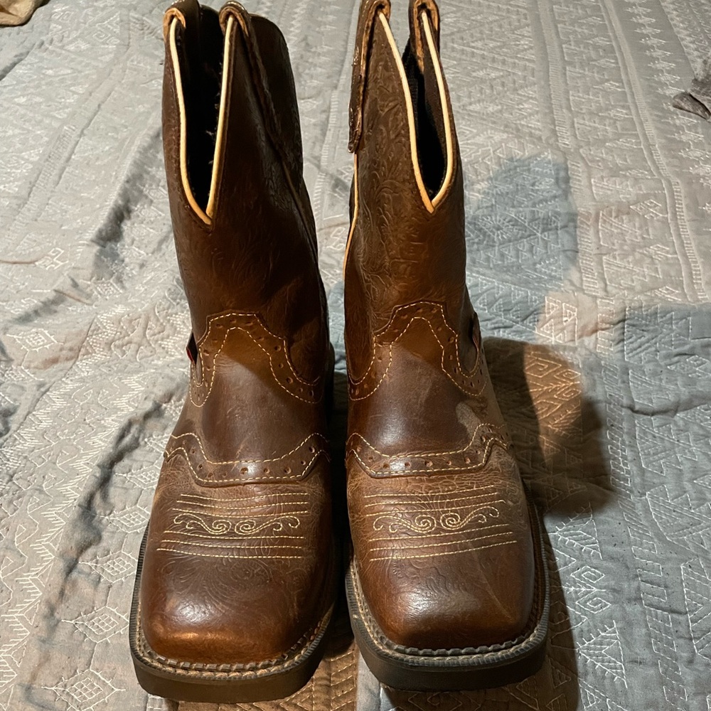 Justin Square Toe Boots Women